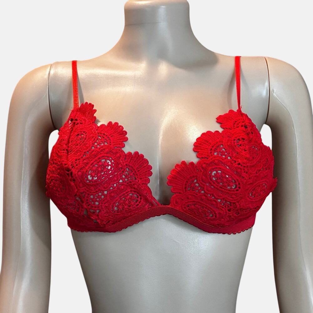 Women Red Lace Floral Bralette